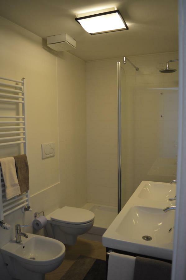 La Lanterna Appartement *